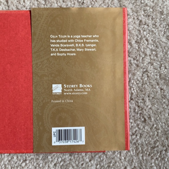 The Yoga Year - A seasonal died to Austin is, breathing exercises & inspiration - Picture 3 of 5